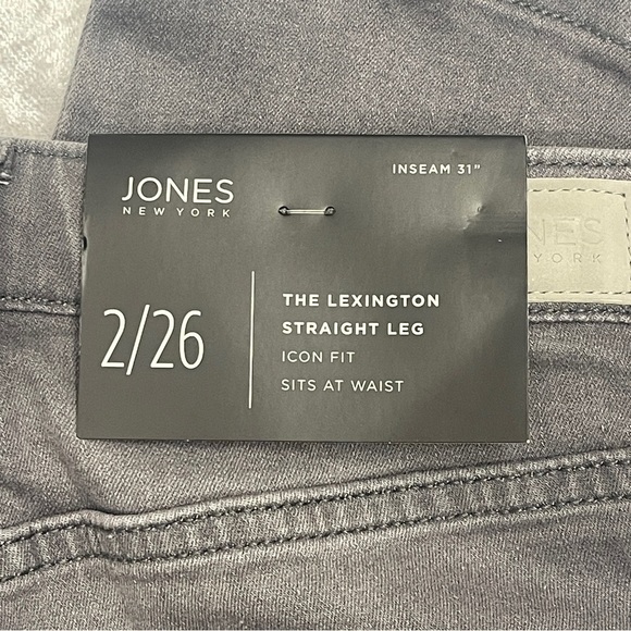 Jones NY Luxe Women's Gray Straight Jeans size 2 NWT - Picture 4 of 8